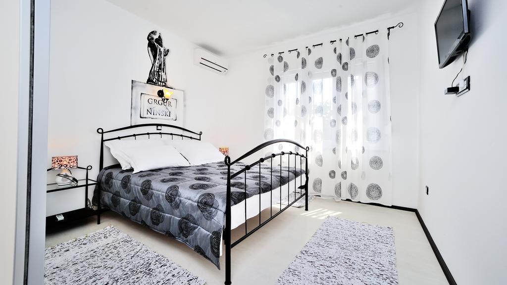 Apartment Penthouse Apartment Maric